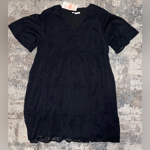 kirundo Dresses & Skirts - Women's Black Embroidered Short Sleeve Dress